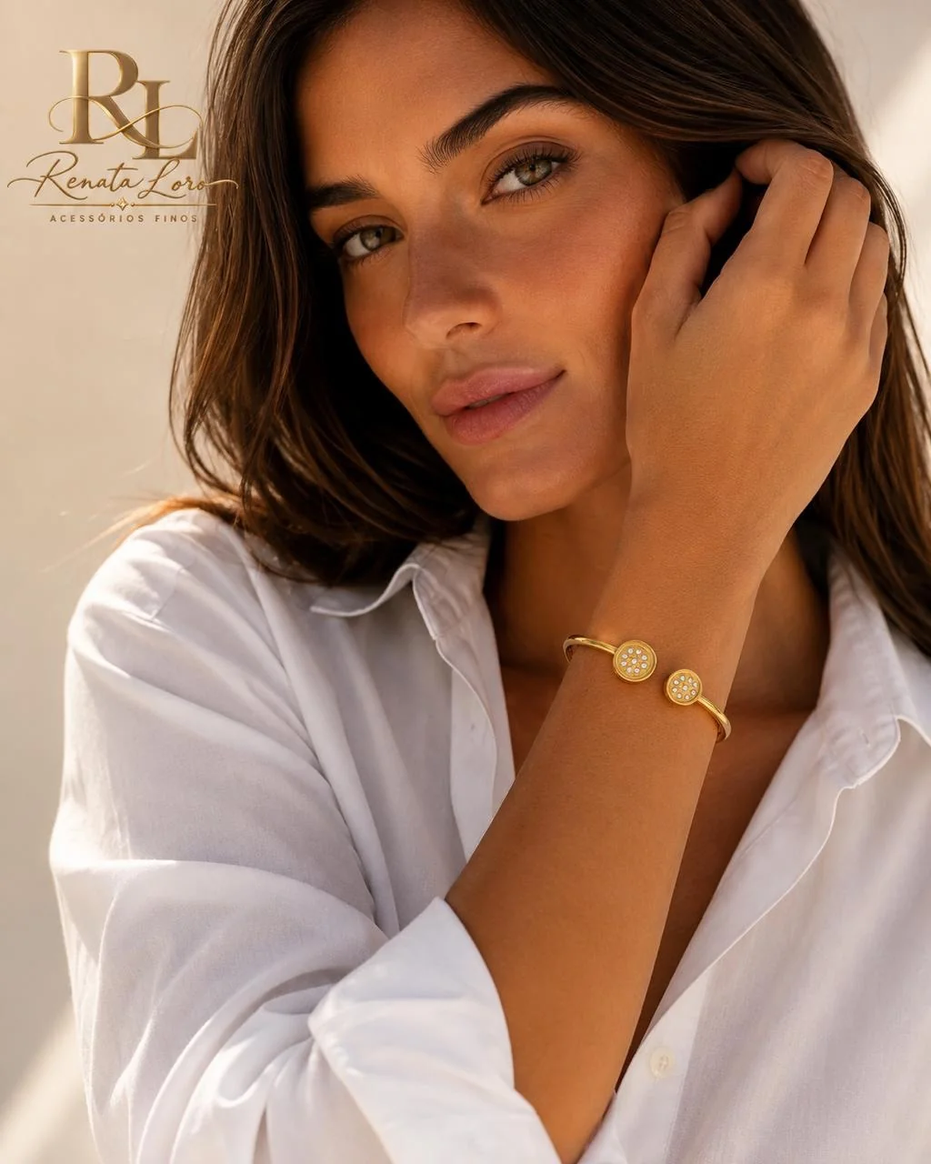 PUL0102 - Bracelete em Aço Dourado com Strass - foto 2