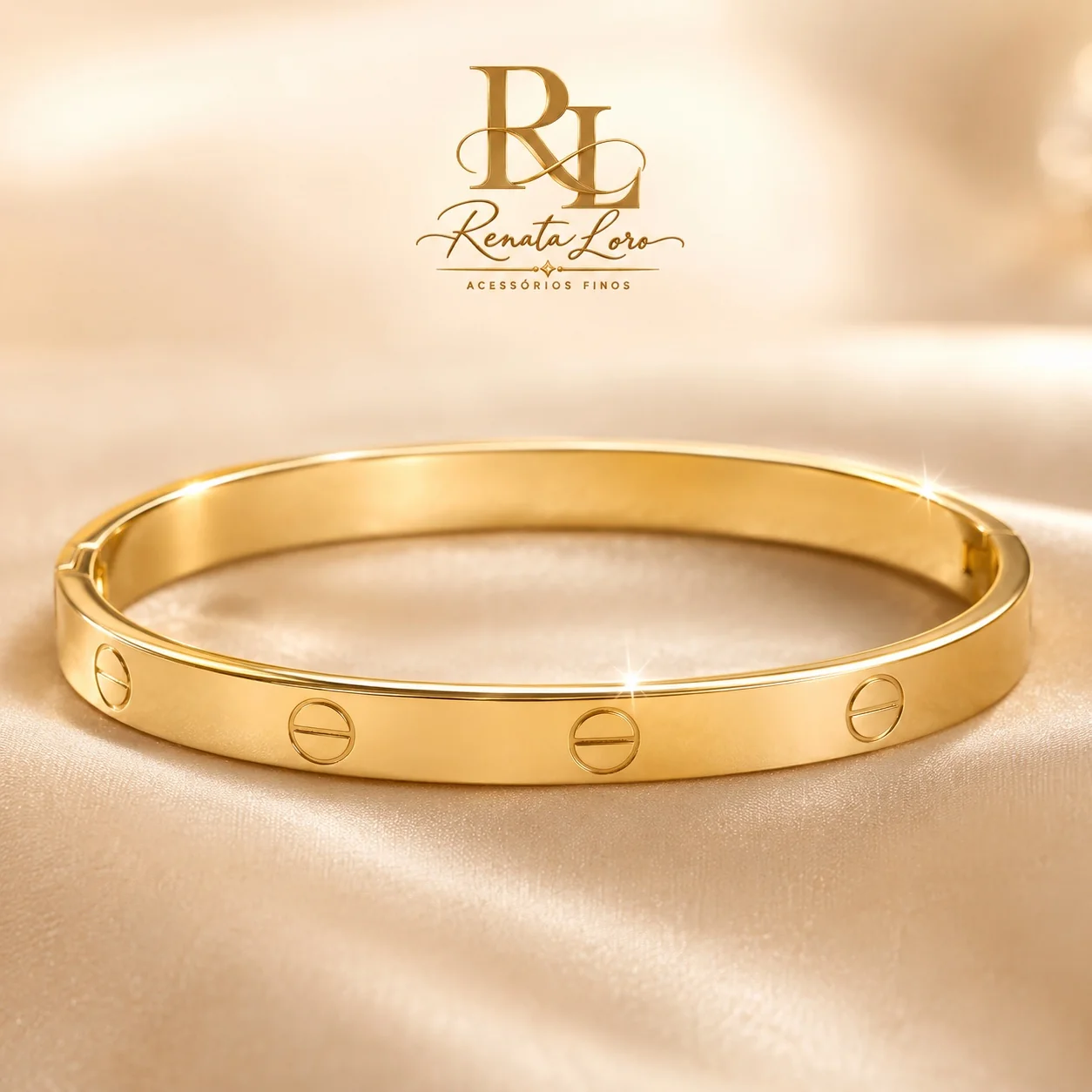 PUL0093 - Bracelete em Aço Dourado Luxo com Detalhes (Inspiração)