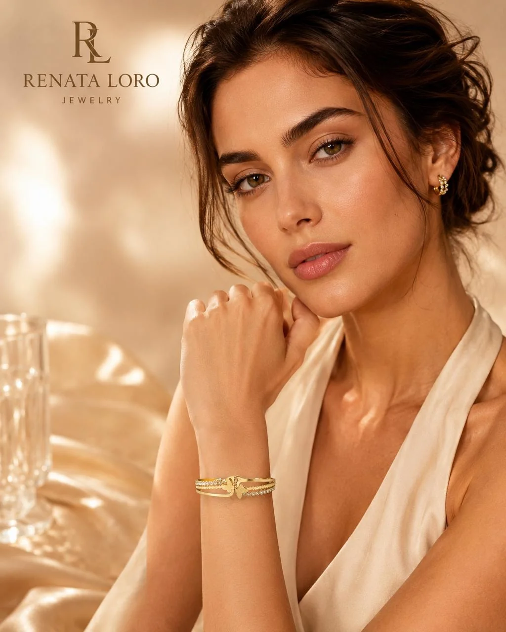 PUL0106 - Bracelete em Aço Dourado Borboletas com Zircônias - foto 2