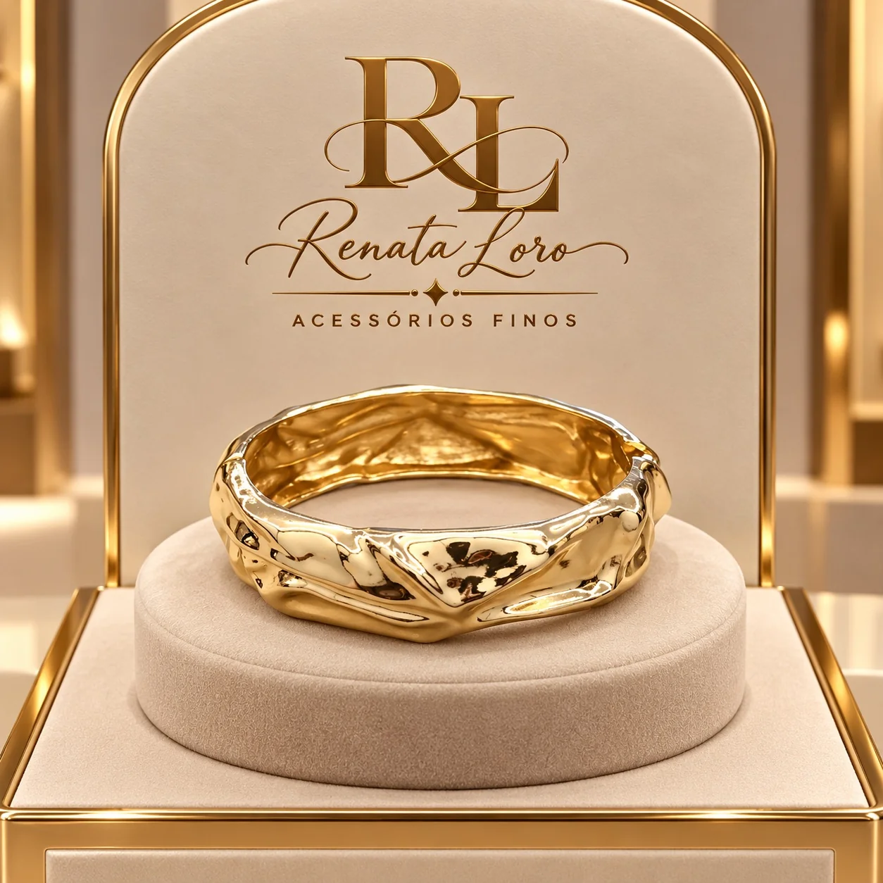 PUL0054 - Bracelete Dourado Escultural Textura Orgânica
