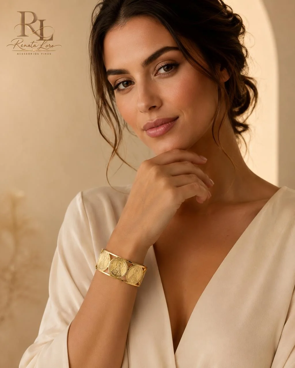 PUL0100 - Bracelete em Aço Dourado Nossa Senhora Aparecida - foto 2
