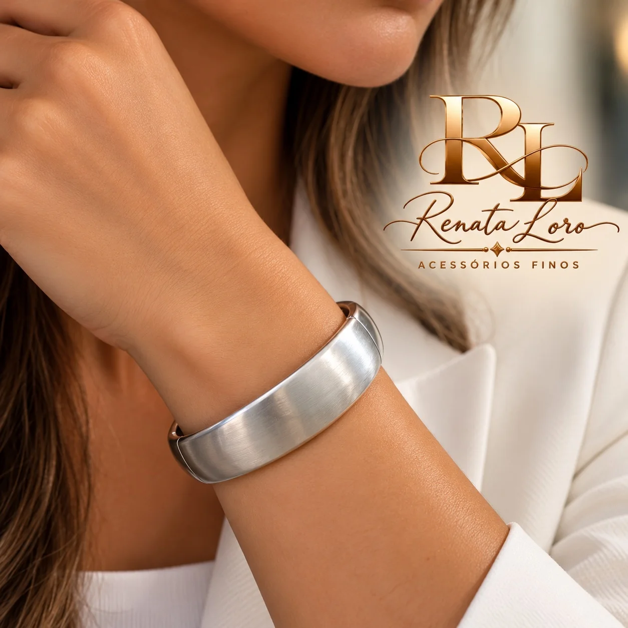 PUL0027 - Bracelete Oval Prateado com Acabamento Fosco - foto 2