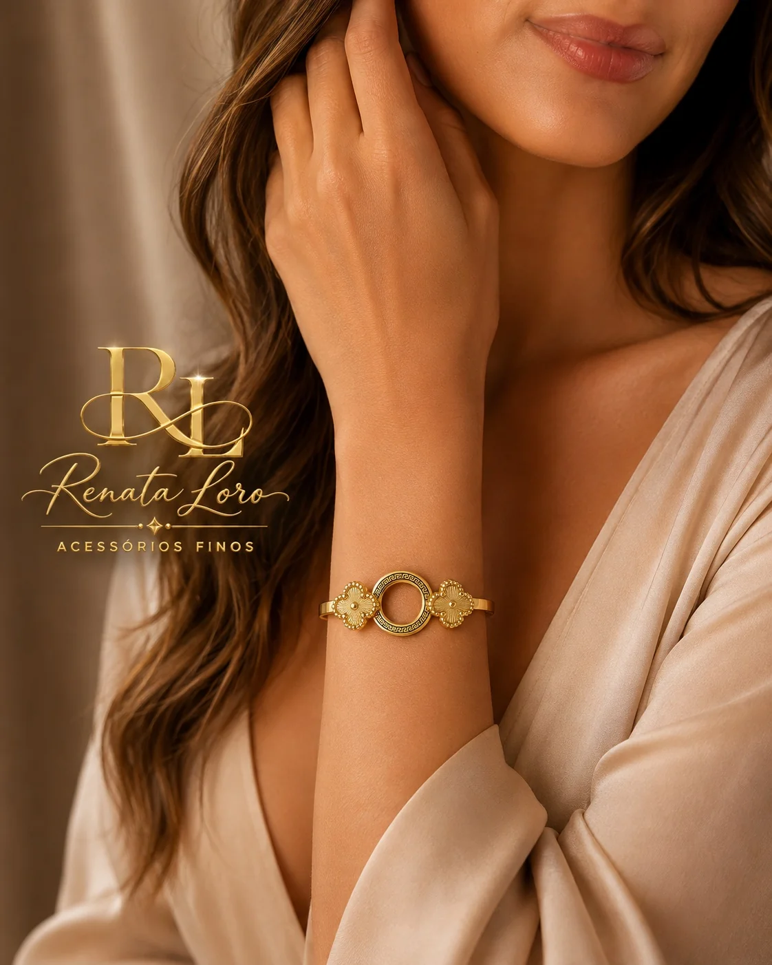 PUL0091 - Bracelete em Aço Dourado Flores e Aro (inspiração) - foto 2