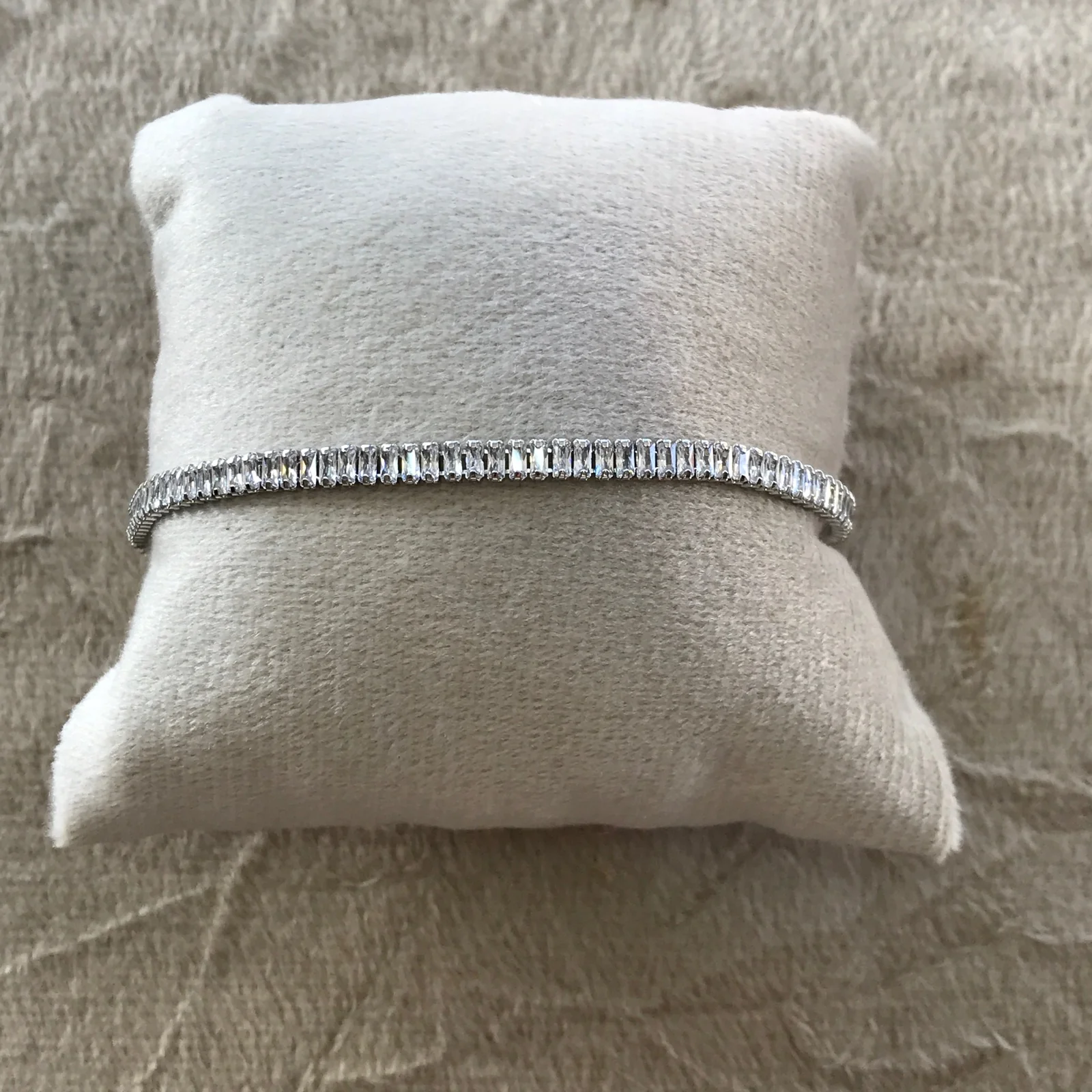 PUL0083 - Pulseira Riviera Baguete em Zircônias Cravejada Prata