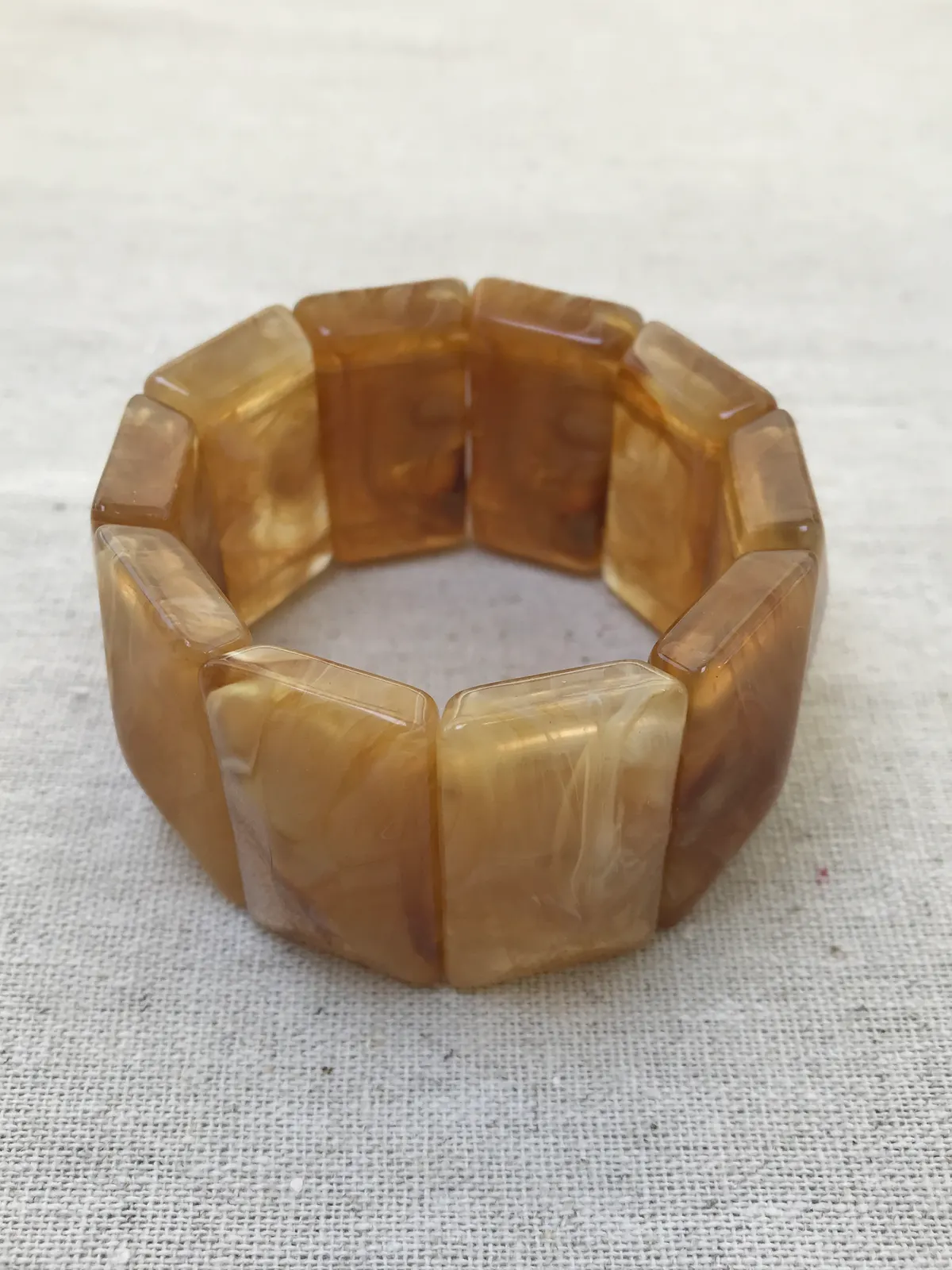 PUL0032 - Pulseira Caramelo – Elegância Natural