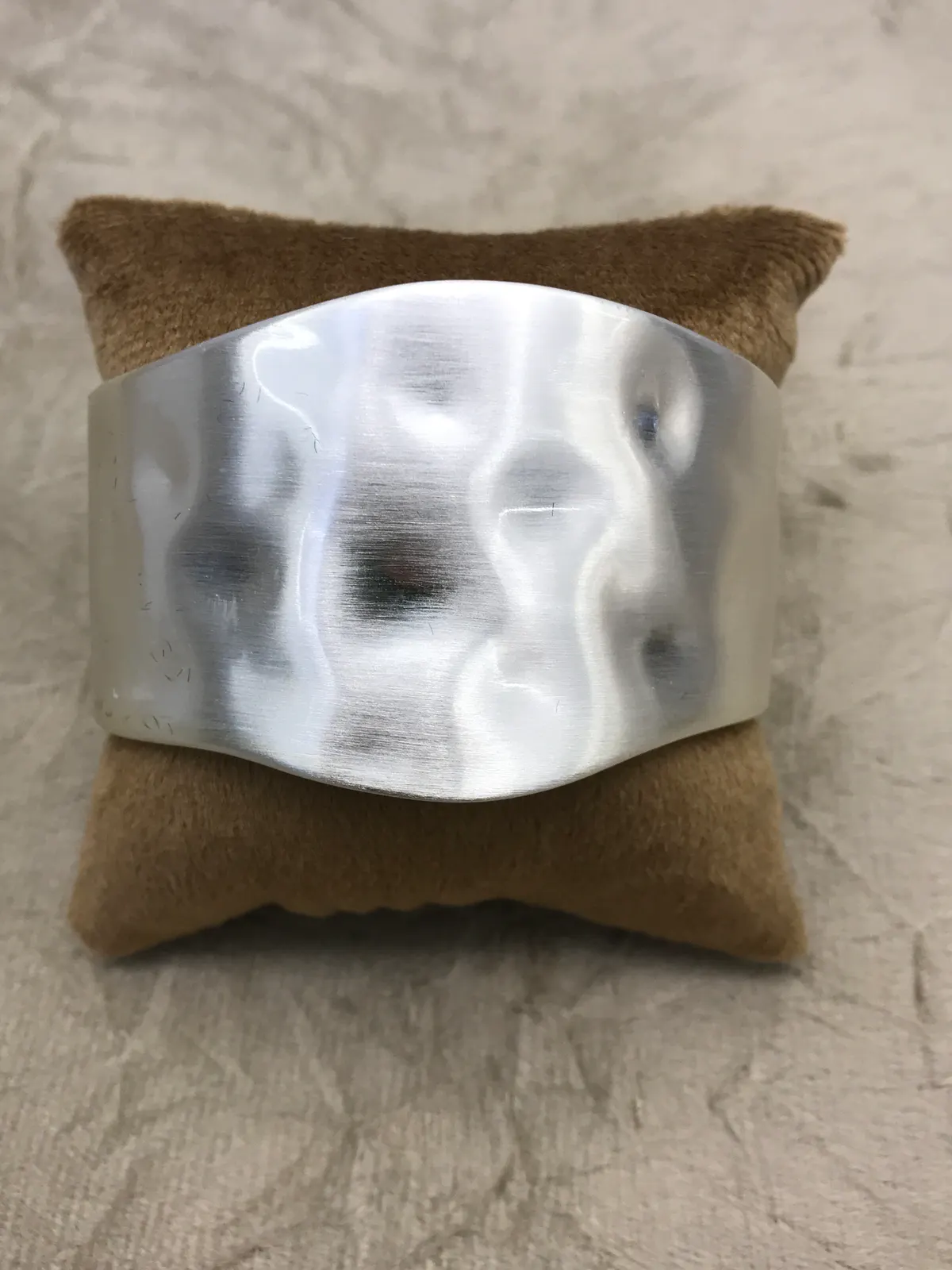 PUL0028 - Bracelete  Prata  Fosco Orgânico - foto 2