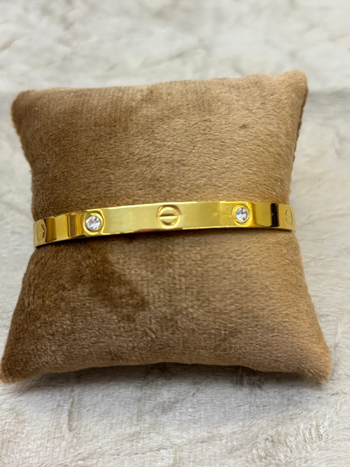 PUL0035 - Bracelete Dourado com Zircônias Cravejadas em Aço - foto 2