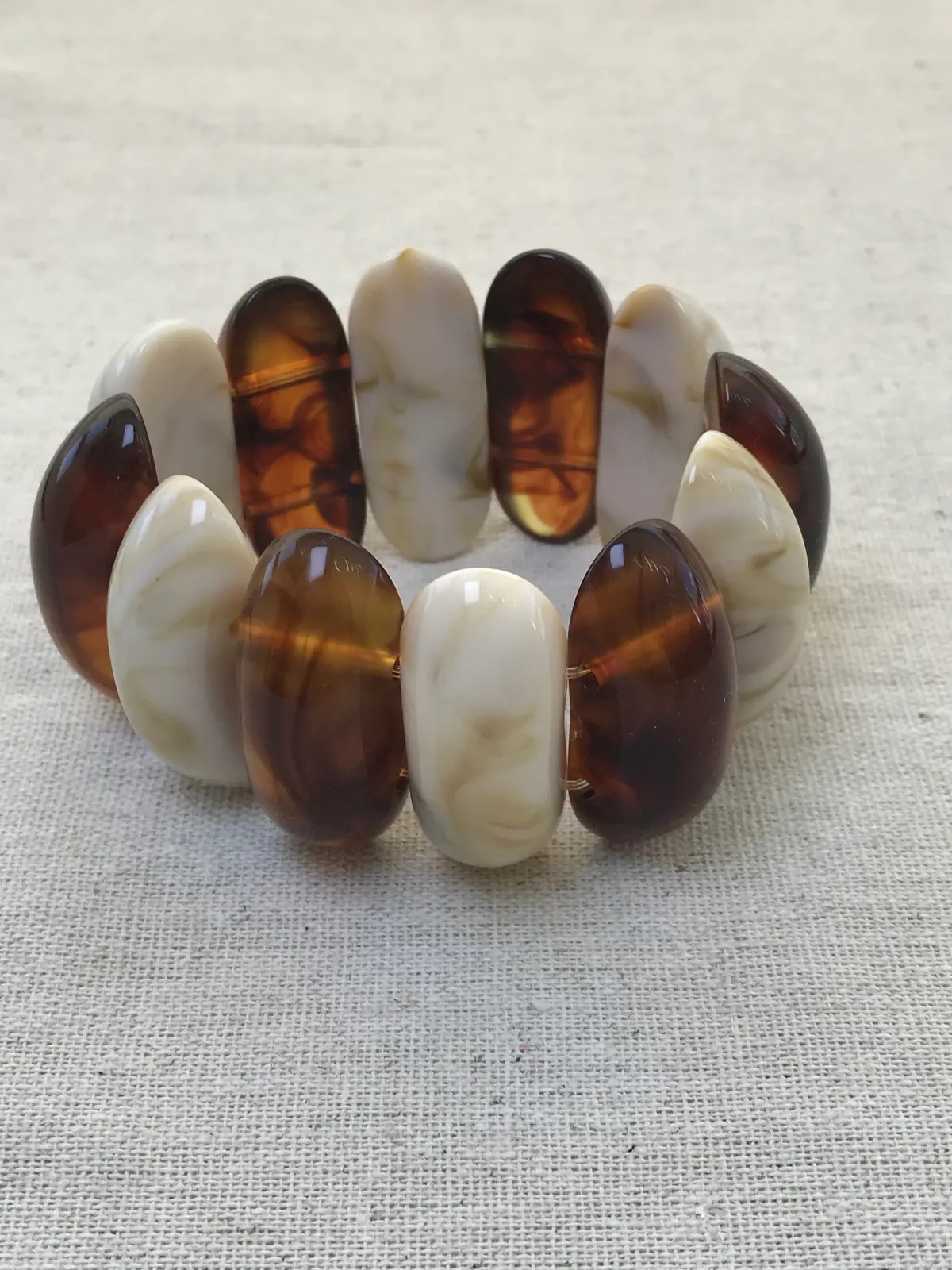 PUL0031 - Pulseira Elástica Tartaruga e Marfim Luxo