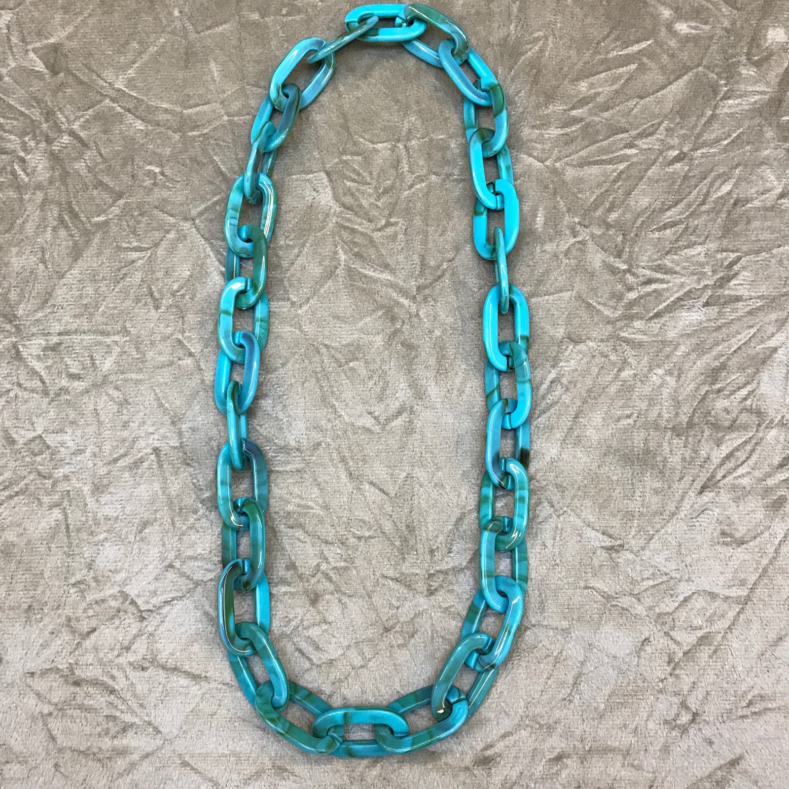 COL0040 - Colar Elos em Resina Turquesa Marmorizada