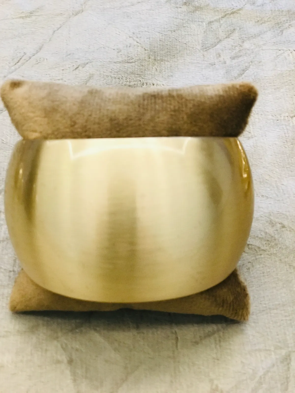PUL0026 - Bracelete Dourado Acetinado Maxi - foto 2