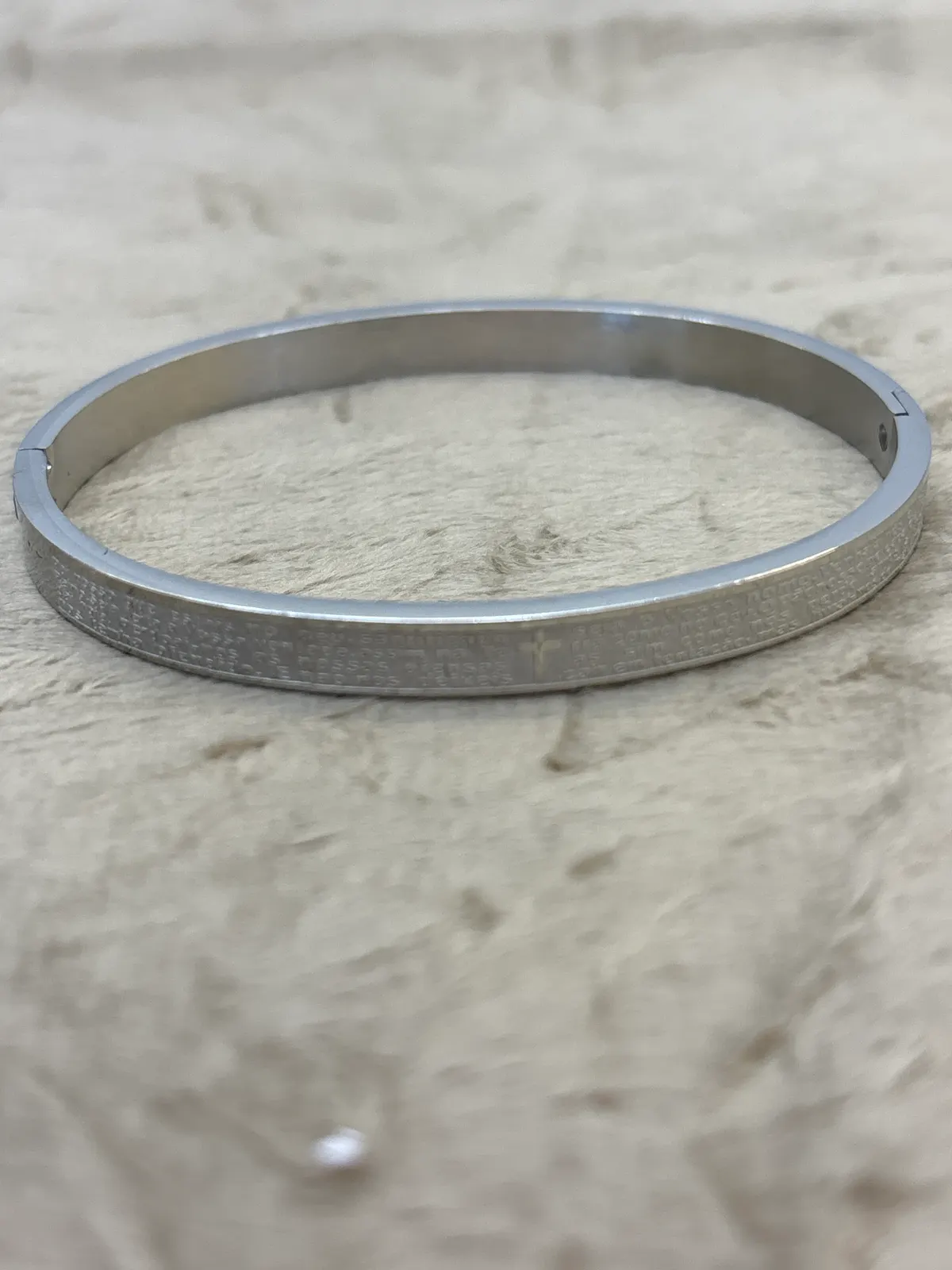 PUL0042 - Bracelete em Aço Prateado com Pai Nosso