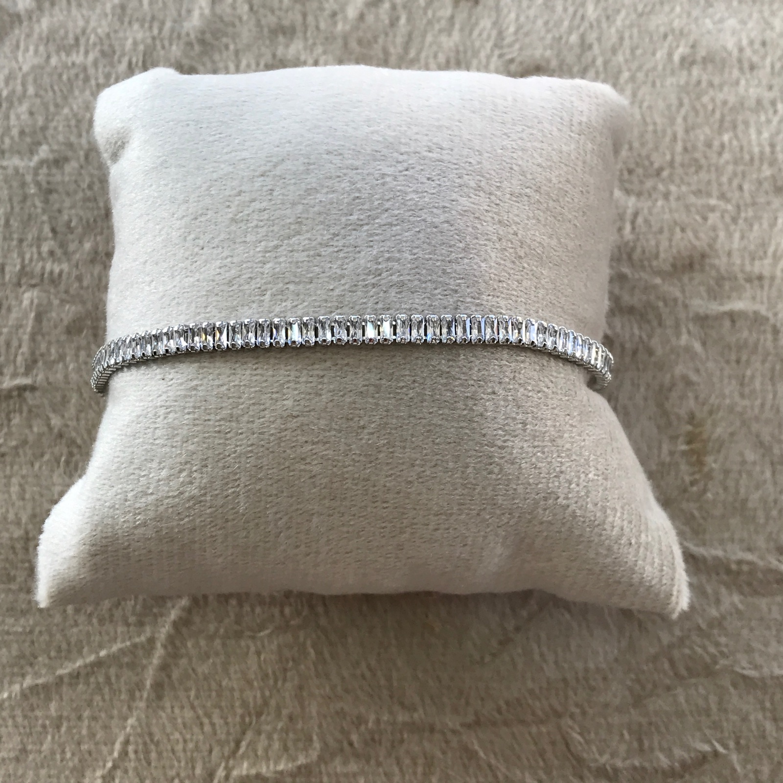 PUL0083 - Pulseira Riviera Baguete em Zircônias Cravejada Prata
