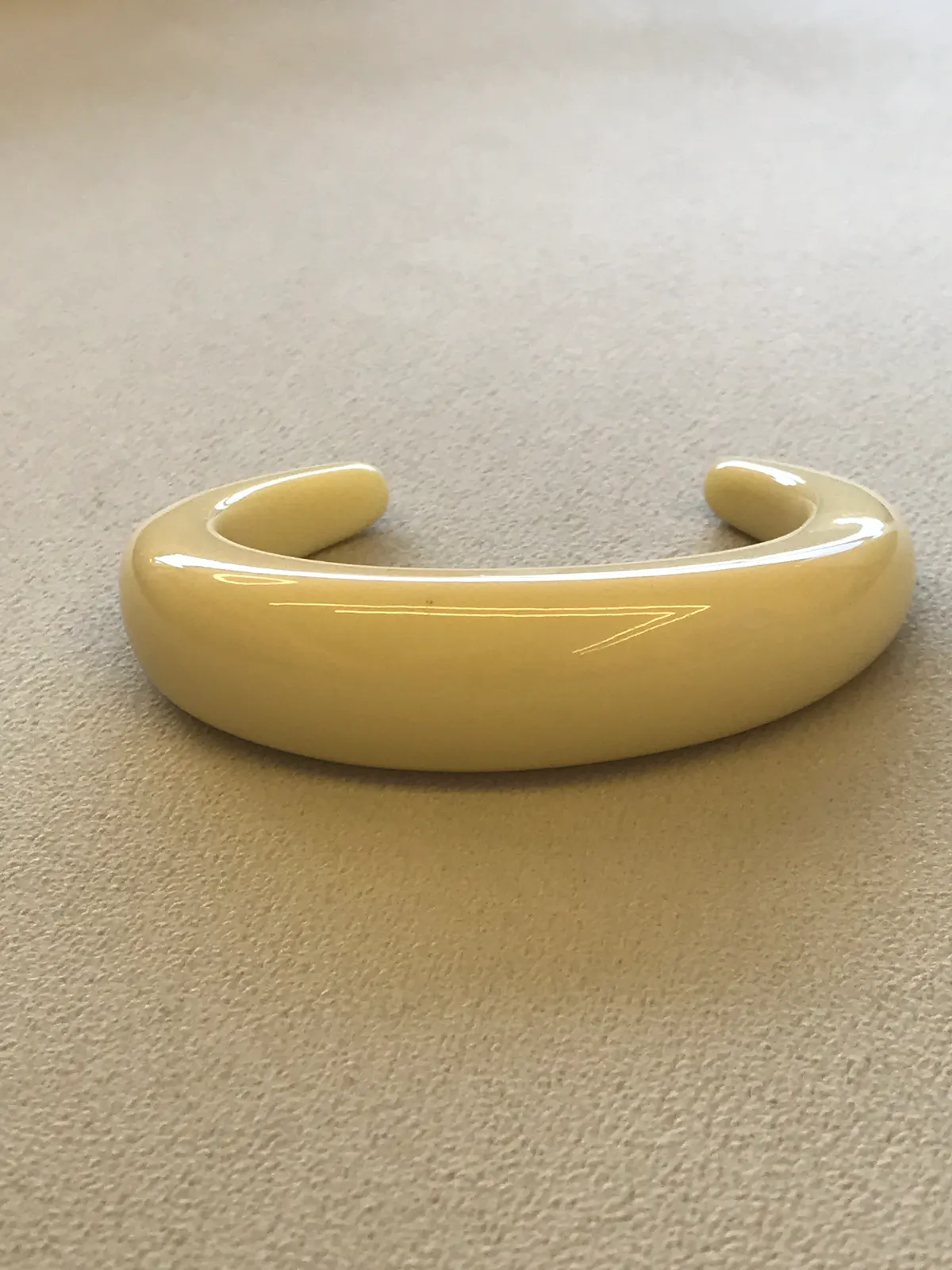 PUL0008 - Bracelete Cuff Off-White